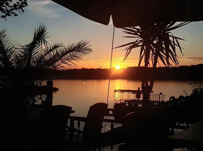 Hedasis Mit Garten, 500 M Vom - Ruhig & Modern *