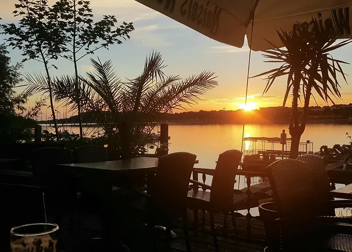 Hedasis Mit Garten, 500 M Vom - Ruhig & Modern *