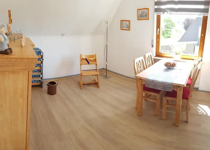 Hedasis Mit Garten, 500 M Vom - Ruhig & Modern Apartament