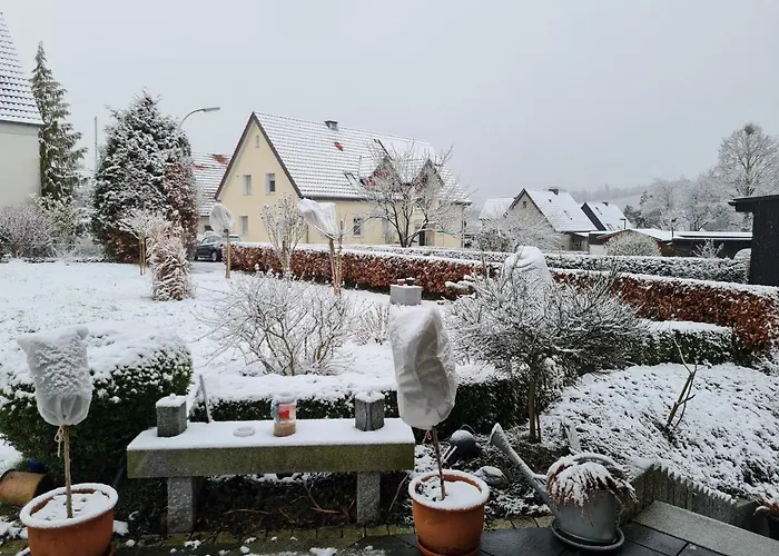 Apartament Hedasis Mit Garten, 500 M Vom - Ruhig & Modern Möhnesee